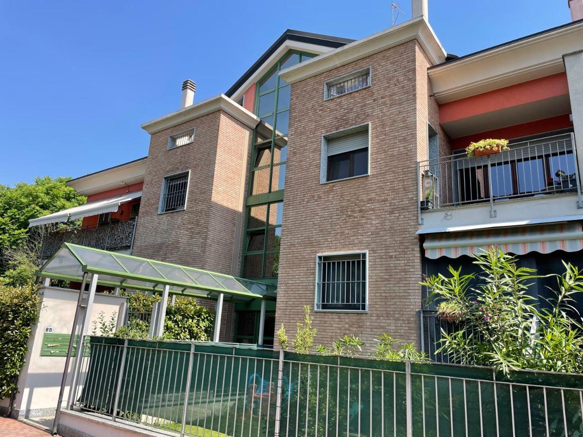 Appartamento Pero Fiera Milano Figino Екстер'єр фото
